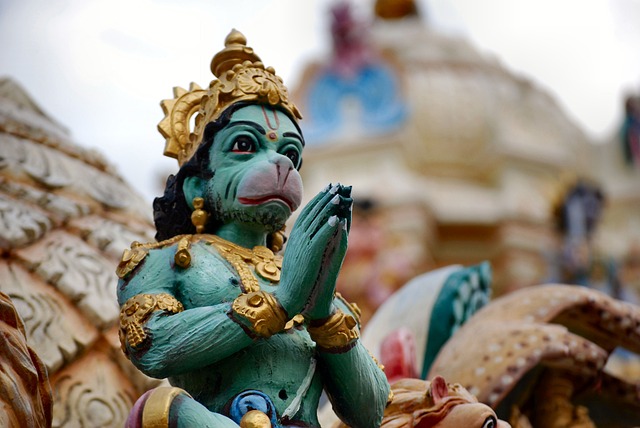 hanuman statue